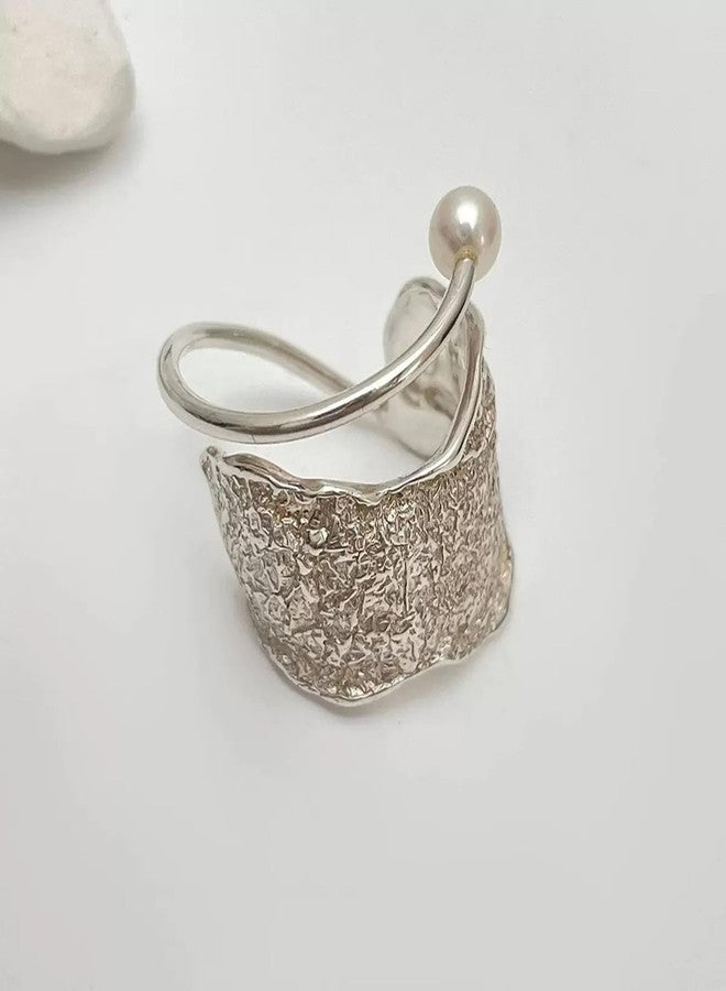 vinsiora Silvery twisted rope ring with irregular geometric lines and pearl accents in a minimalist style, featuring a strong design and adjustable (geometry) - Image 4